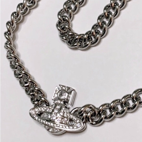 Vivienne Westwood silver tone chunky chain crystals signature necklace - Picture 11 of 11